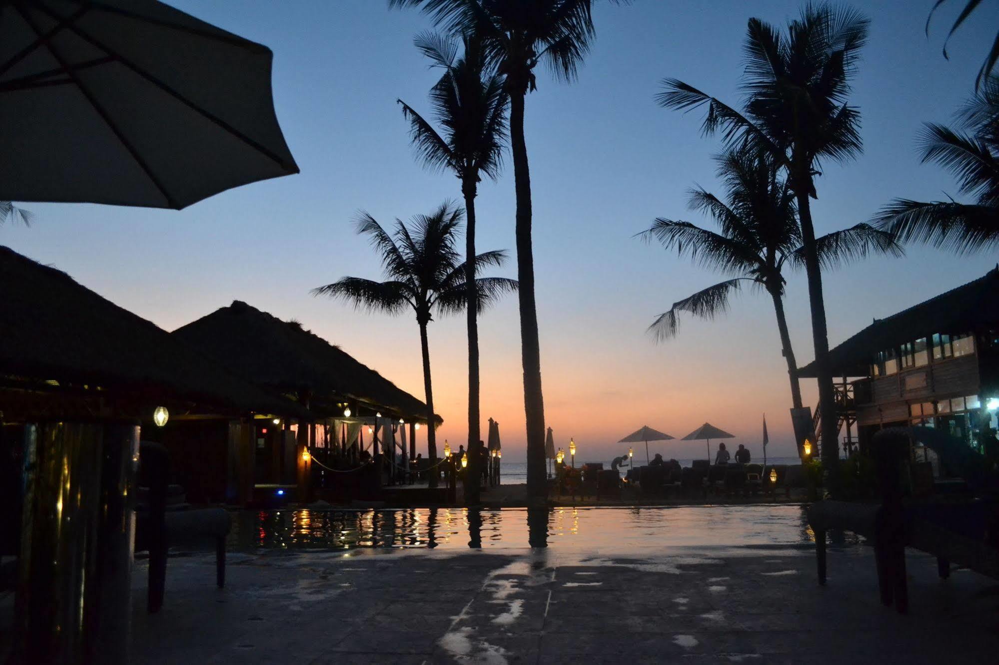 Grand Sunset Gili Air Otel Dış mekan fotoğraf