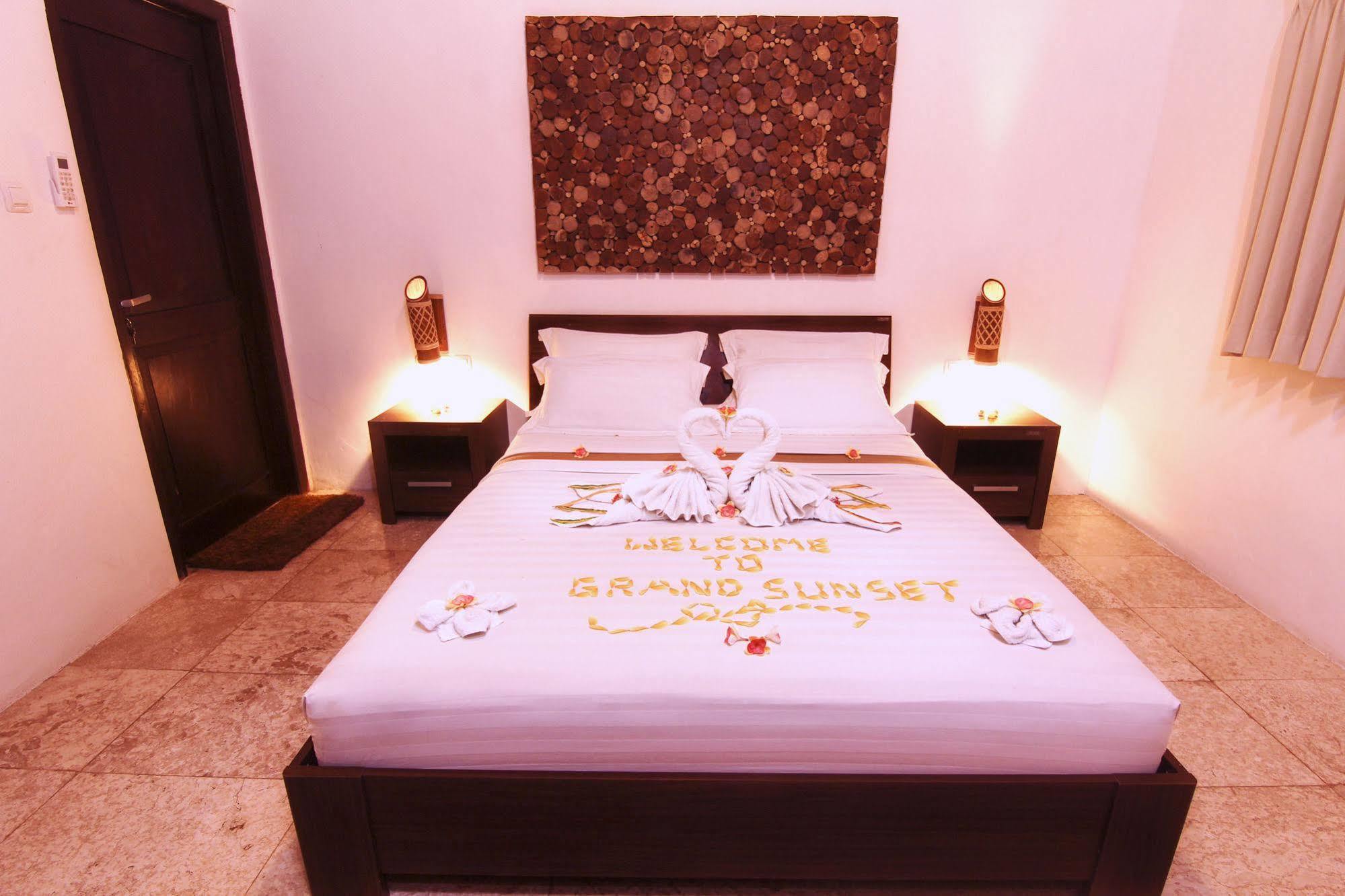 Grand Sunset Gili Air Otel Dış mekan fotoğraf
